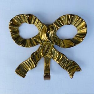 Vintage Brass Ruffled Ribbon Bow Wall Hook